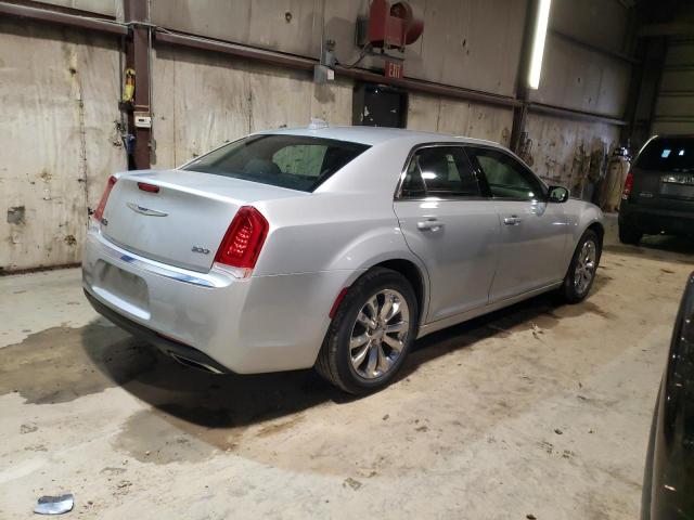 Photo 3 from auction – 2019 CHRYSLER 300 TOURIN with VIN 2C3CCARG3KH602436