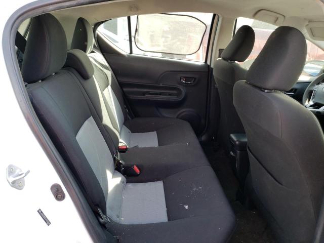 Photo 10 from auction – 2018 TOYOTA PRIUS C with VIN JTDKDTB32J1602349