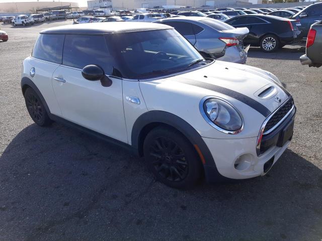 Photo 4 from auction – 2016 MINI COOPER S with VIN WMWXP7C55G2A43192
