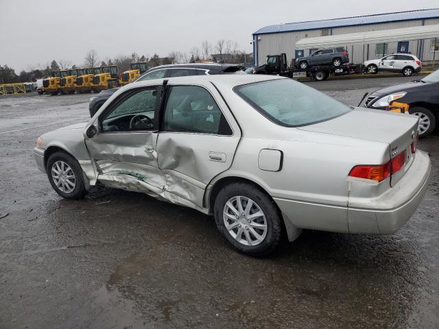 Photo 2 from auction – 2000 TOYOTA CAMRY LE with VIN 4T1BF22K7YU111047