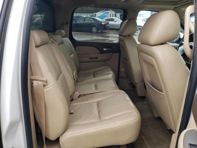 Photo 10 from auction – 2010 CHEVROLET AVALANCHE with VIN 3GNNCFE06AG200507