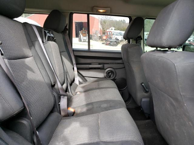 Photo 11 from auction – 2008 JEEP COMMANDER with VIN 1J8HG48K88C231064