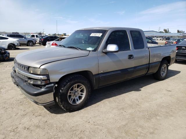 CHEVROLET SILVERADO 2001 with VIN 1GCEC19V71Z186621 - Photo from auction