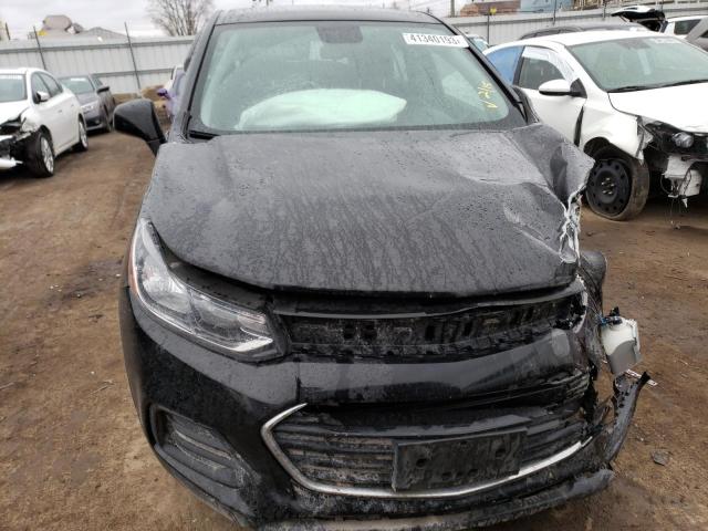 Photo 5 from auction – 2017 CHEVROLET TRAX LS with VIN 3GNCJKSB2HL255761