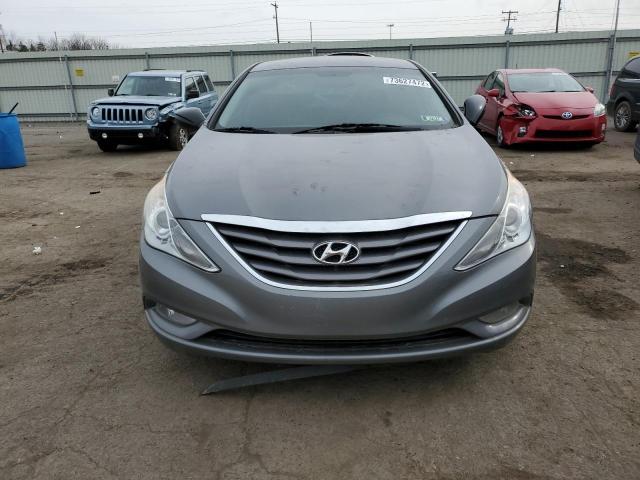 Photo 5 from auction – 2013 HYUNDAI SONATA SE with VIN 5NPEC4AC1DH525672