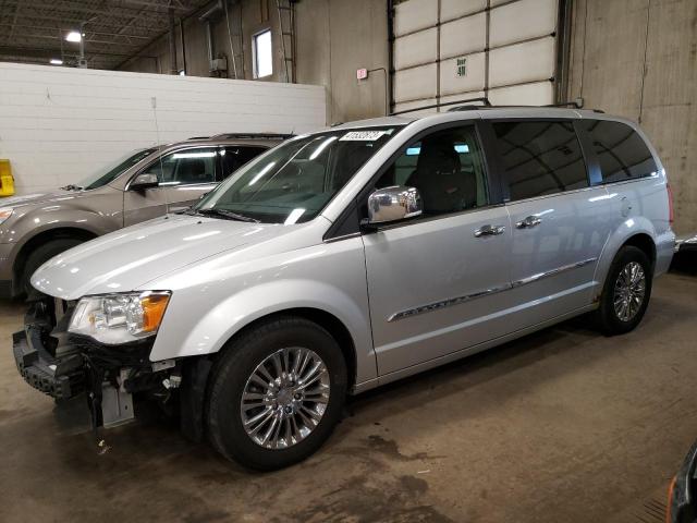 CHRYSLER TOWN & COU 2011 with VIN 2A4RR6DG6BR618000 - Photo from auction