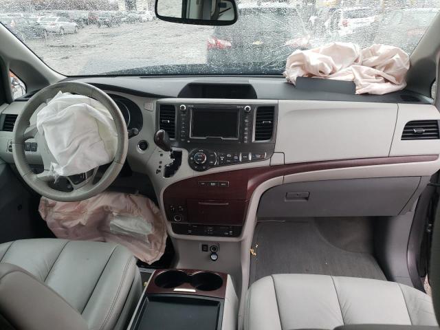 Photo 8 from auction – 2011 TOYOTA SIENNA XLE with VIN 5TDYK3DC9BS013252