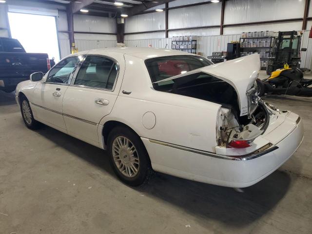 Photo 2 from auction – 2011 LINCOLN TOWN CAR S with VIN 2LNBL8CV2BX761389