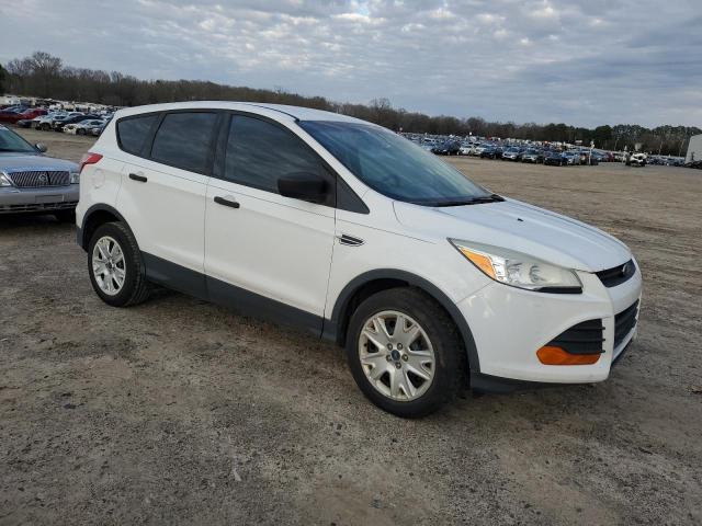 Photo 4 from auction – 2013 FORD ESCAPE S with VIN 1FMCU0F76DUD32590