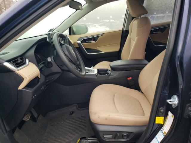 Photo 7 from auction – 2021 TOYOTA RAV4 XLE with VIN JTMR6RFV9MD014622