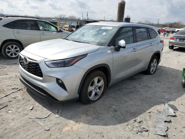 TOYOTA HIGHLANDER 2022 with VIN 5TDZZRAH1NS556747 - Photo from auction