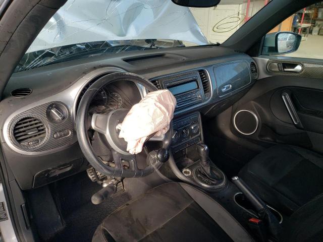 Photo 7 from auction – 2012 VOLKSWAGEN BEETLE with VIN 3VWJP7AT3CM641062