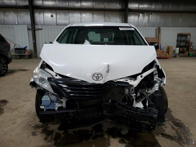 Photo 5 from auction – 2017 TOYOTA SIENNA with VIN 5TDZZ3DC1HS810085