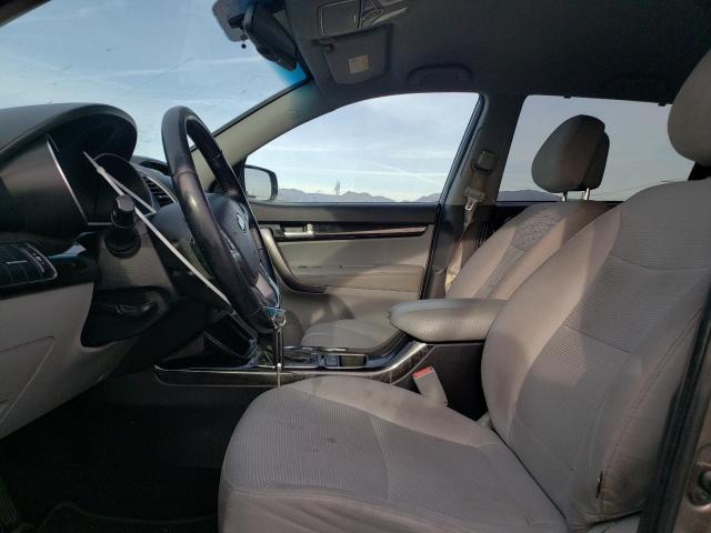 Photo 7 from auction – 2015 KIA SORENTO LX with VIN 5XYKT3A61FG551836