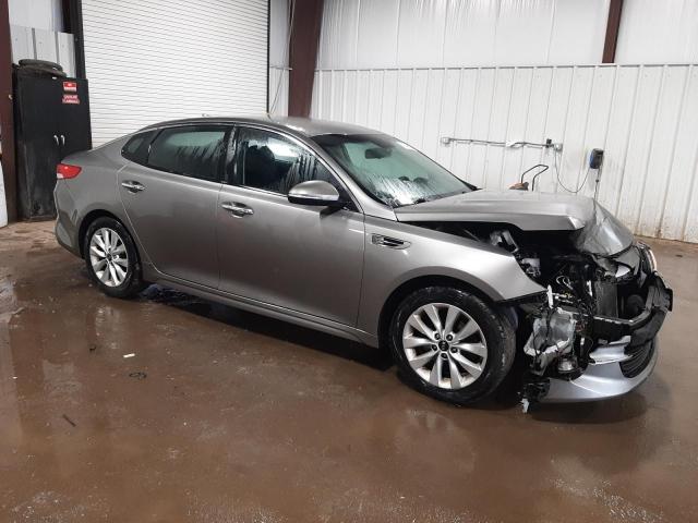 Photo 4 from auction – 2018 KIA OPTIMA LX with VIN 5XXGT4L35JG264141