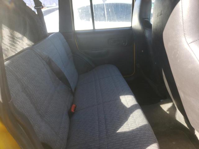 Photo 11 from auction – 2001 JEEP CHEROKEE S with VIN 1J4FF48S31L582286