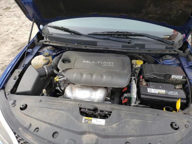 Photo 11 from auction – 2015 CHRYSLER 200 LIMITE with VIN 1C3CCCAB8FN527645