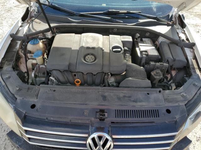 Photo 11 from auction – 2013 VOLKSWAGEN PASSAT S with VIN 1VWAP7A33DC129210
