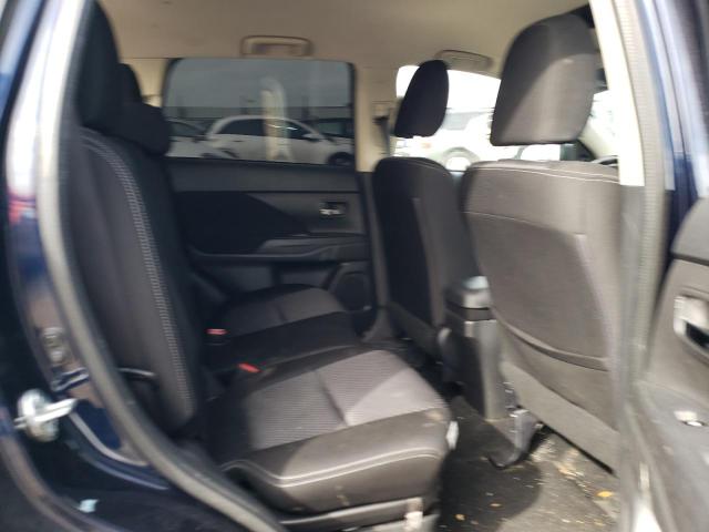 Photo 10 from auction – 2017 MITSUBISHI OUTLANDER with VIN JA4AD3A30HZ064477