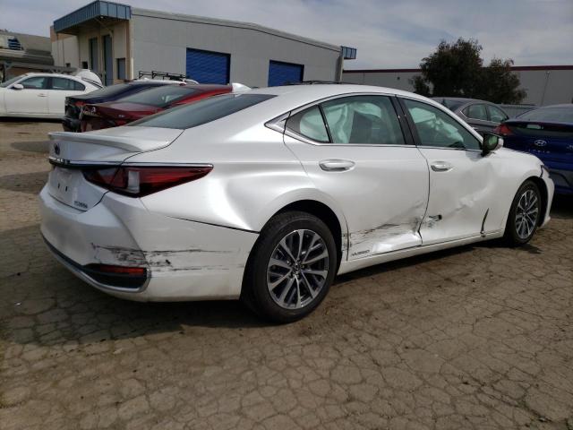 Photo 3 from auction – 2022 LEXUS ES 300H BA with VIN 58ACA1C10NU022010