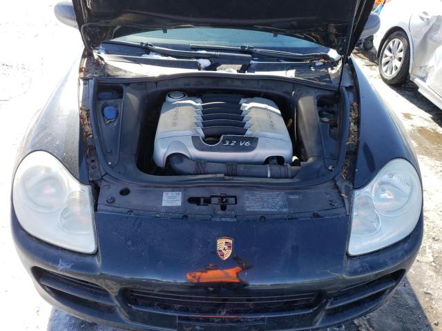 Photo 12 from auction – 2004 PORSCHE CAYENNE with VIN WP1AA29P44LA23510