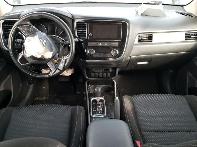 Photo 8 from auction – 2017 MITSUBISHI OUTLANDER with VIN JA4AD3A30HZ064477