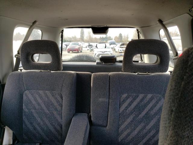 Photo 10 from auction – 2000 HONDA CR-V LX with VIN JHLRD1847YC041876