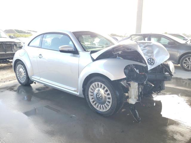 Photo 4 from auction – 2012 VOLKSWAGEN BEETLE with VIN 3VWJP7AT3CM641062