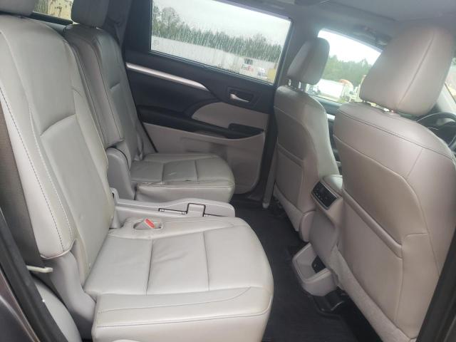 Photo 10 from auction – 2015 TOYOTA HIGHLANDER with VIN 5TDKKRFH2FS070996