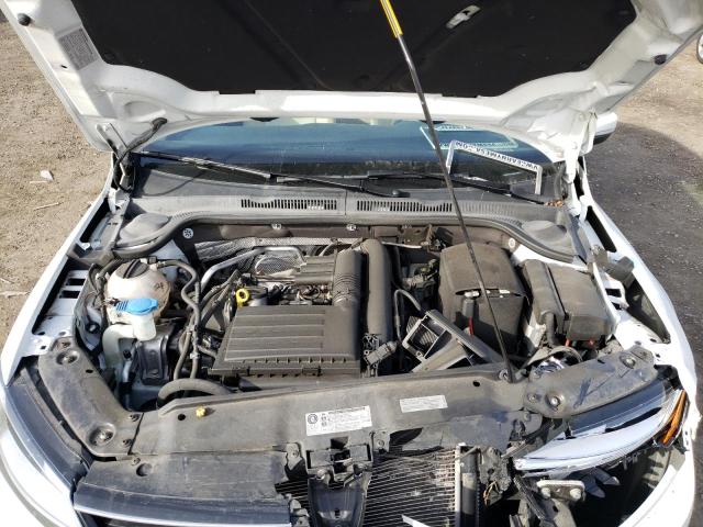 Photo 11 from auction – 2017 VOLKSWAGEN JETTA SE with VIN 3VWDB7AJ7HM214677