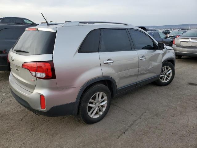 Photo 3 from auction – 2015 KIA SORENTO LX with VIN 5XYKT3A62FG623692