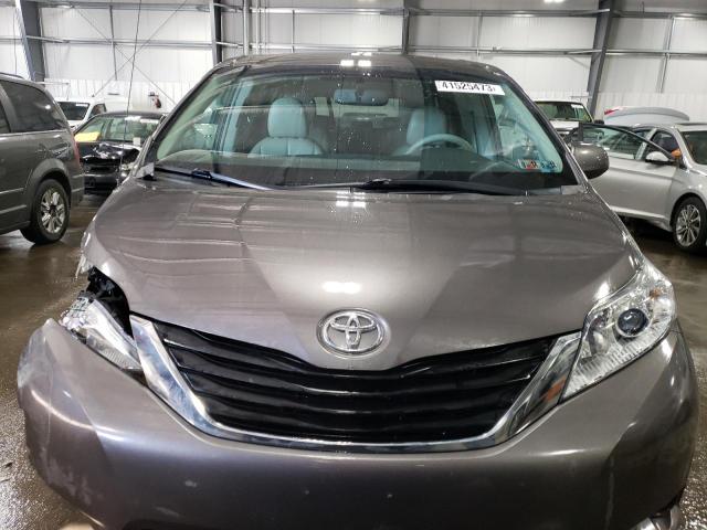 Photo 5 from auction – 2012 TOYOTA SIENNA LE with VIN 5TDJK3DC4CS030978