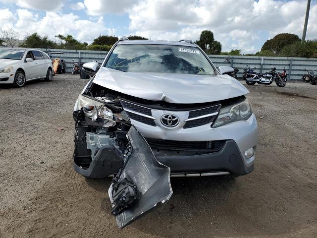 Photo 5 from auction – 2015 TOYOTA RAV4 XLE with VIN JTMRFREV8FJ034706