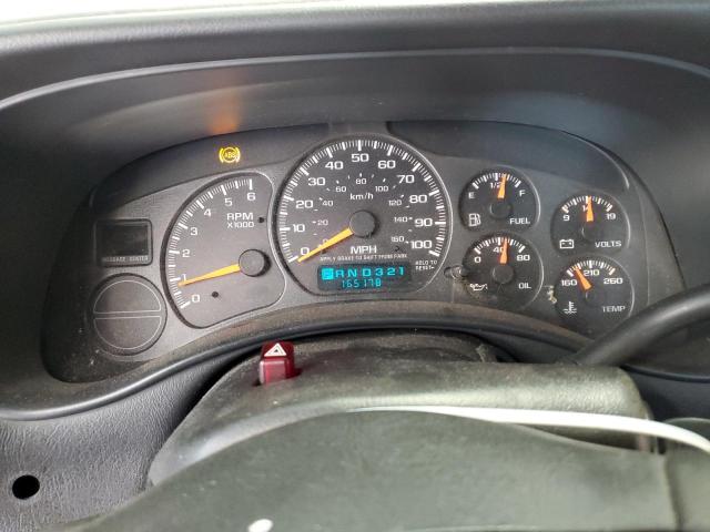 Photo 9 from auction – 2002 CHEVROLET SILVERADO with VIN 2GCEC19VX21160413