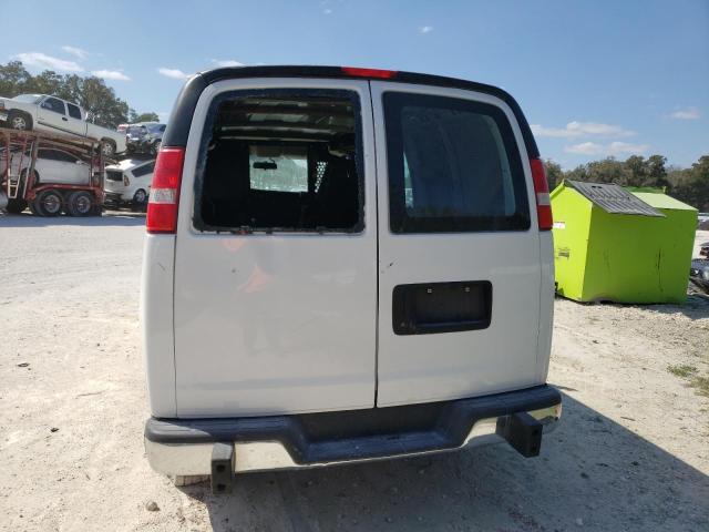 Photo 6 from auction – 2018 CHEVROLET EXPRESS G2 with VIN 1GCWGAFG4J1907376