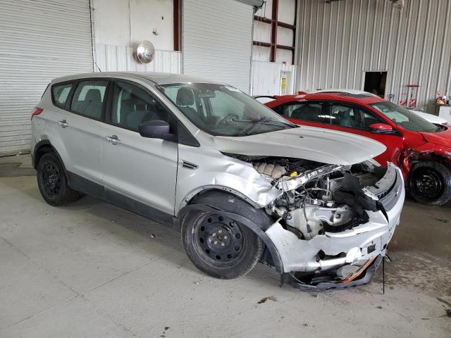 Foto 4 de la subasta – 2013 FORD ESCAPE S con VIN 1FMCU0F72DUB76242