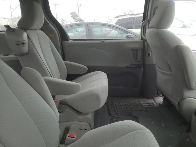 Photo 11 from auction – 2011 TOYOTA SIENNA LE with VIN 5TDKK3DC3BS014869
