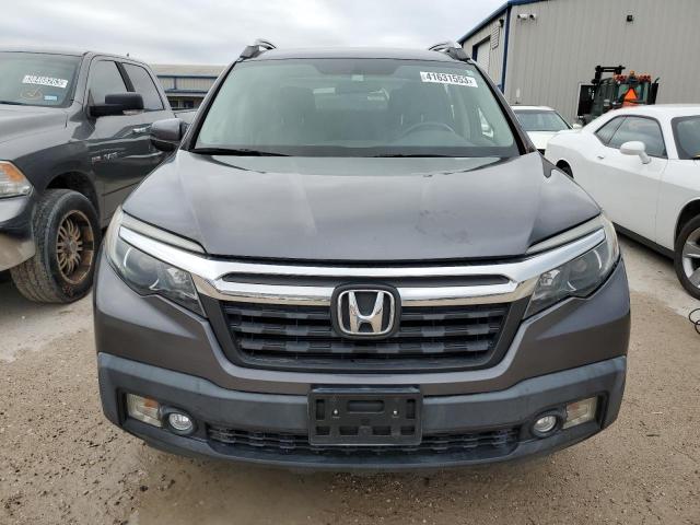 Photo 5 from auction – 2017 HONDA RIDGELINE with VIN 5FPYK3F56HB023031