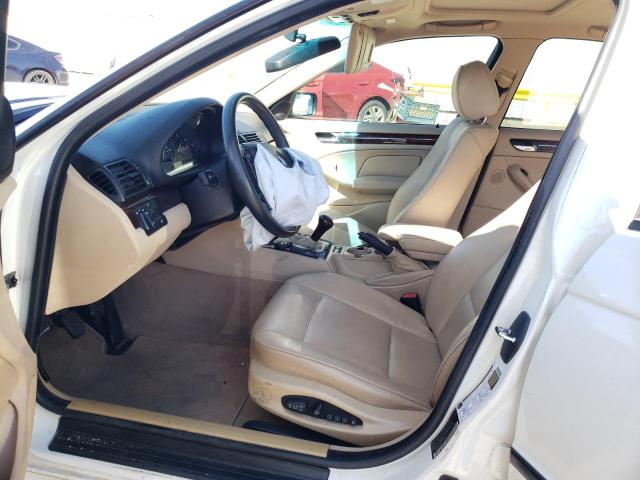 Photo 7 from auction – 2005 BMW 325 I with VIN WBAEV33425KN98527