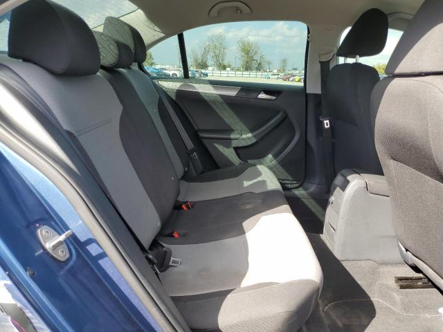 Photo 10 from auction – 2017 VOLKSWAGEN JETTA S with VIN 3VW2B7AJ3HM239647