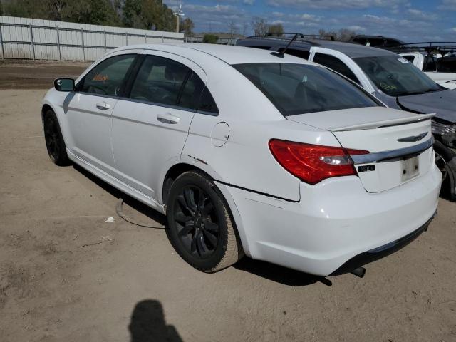 Photo 2 from auction – 2014 CHRYSLER 200 LIMITE with VIN 1C3CCBCG6EN164800