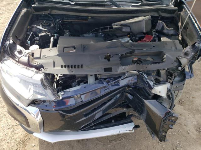 Photo 11 from auction – 2017 MITSUBISHI OUTLANDER with VIN JA4AD3A30HZ064477
