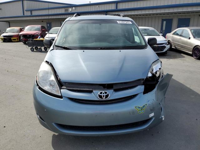 Photo 5 from auction – 2010 TOYOTA SIENNA CE with VIN 5TDKK4CCXAS324460