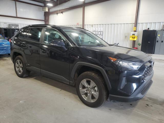 Photo 4 from auction – 2022 TOYOTA RAV4 LE with VIN 4T3MWRFV8NU073451