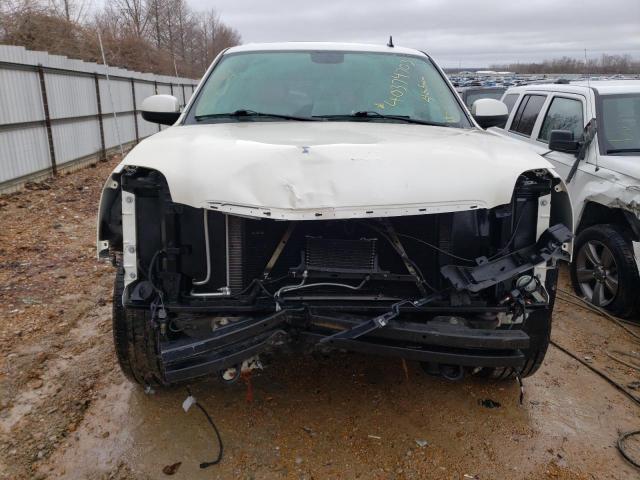 Photo 5 from auction – 2010 GMC YUKON DENA with VIN 1GKUKEEF1AR200943