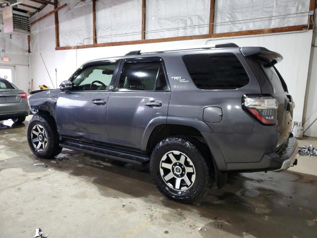 Photo 3 from auction – 2018 TOYOTA 4RUNNER SR with VIN JTEBU5JR7J5508635