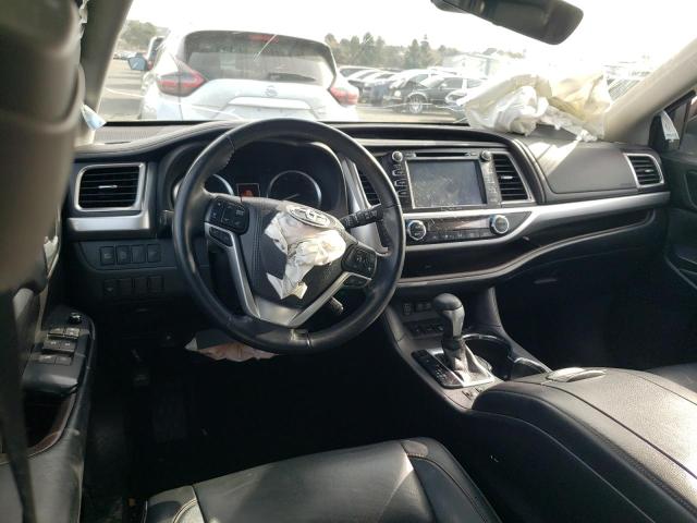 Photo 8 from auction – 2018 TOYOTA HIGHLANDER with VIN 5TDJZRFH4JS528196