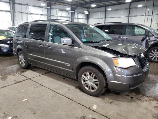 Photo 4 from auction – 2010 CHRYSLER TOWN & COU with VIN 2A4RR5DXXAR290489