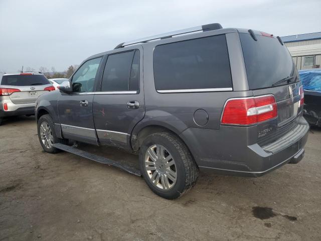 Photo 2 from auction – 2011 LINCOLN NAVIGATOR with VIN 5LMJJ2J54BEJ05999