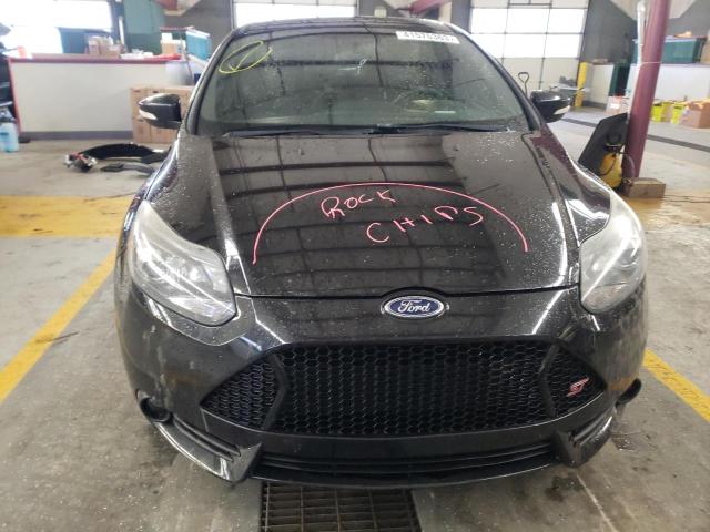 Foto 5 de la subasta – 2013 FORD FOCUS ST con VIN 1FADP3L98DL360393